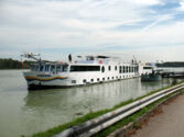 A barge near Aschach